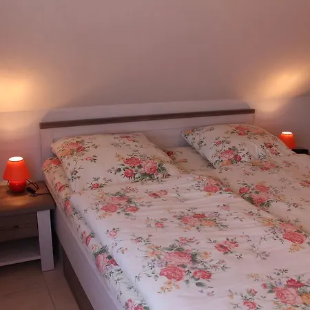 Spacious Holiday In Near The Forest *