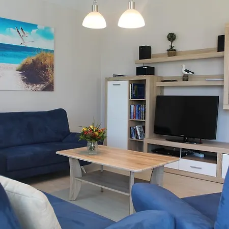 Spacious Holiday In Near The Forest * Rerik