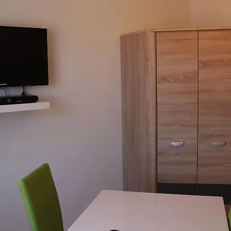 Spacious Holiday In Near The Forest *